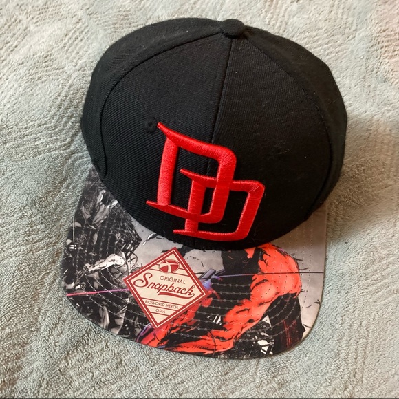Marvel DareDevil Wool Snap Back Cap - Picture 2 of 9